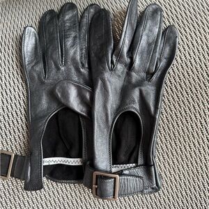 Black Leather Gloves